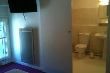 Отель Hôtel De La Paix