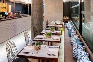 Hotell Rydges Perth Kings Square