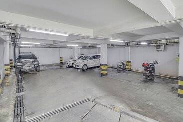 Capital O The Regia Cihampelas Hotel Bandung