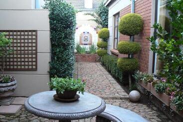 膳宿费 Primavera Guest House