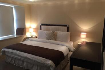 펜션 The Townhouse