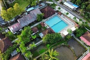 호텔 Kampoeng Joglo Ijen Banyuwangi