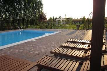 Hotel Millefiori La Corte Delle Rose