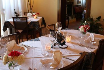 Hotel Millefiori La Corte Delle Rose