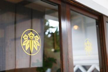 Ryokan Izumiya Zenbe