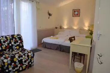 Bed & Breakfast Couette Et Cafe Creme