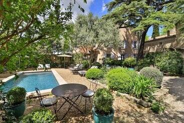 Bed and Breakfast Le Jardin De Mazan