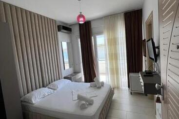 호텔 The Blue Horizon