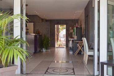 酒店 The Originals City, Hôtel La Closerie, Nantes Nord