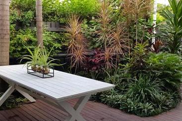 住宿加早餐  Edward Lodge New Fam