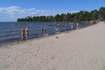 Отель Sundbyholms Slott