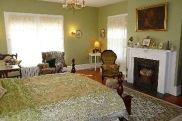 Berkeley House Bed & Breakfast