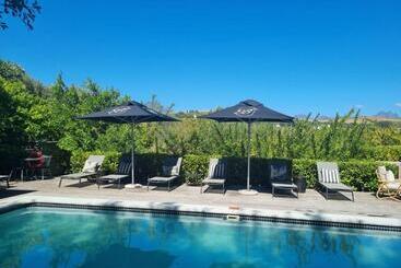 Сельский дом Brenaissance Wine & Stud Estate