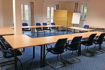 Отель Gasthof Zur Krone