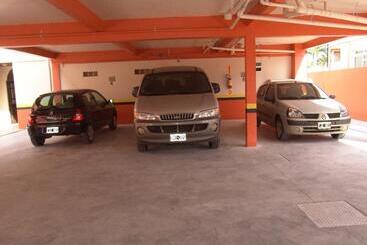 מלון דירות La Alhambra Apart