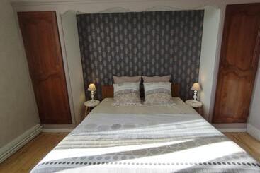 مبيت وإفطار Villa Du Cerf Thibault