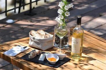 فندق Dominique Colonna