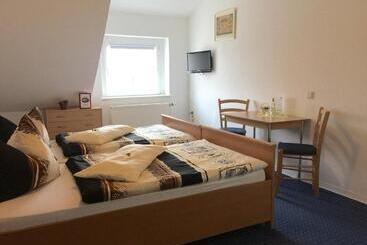 فندق Pension Villa Else