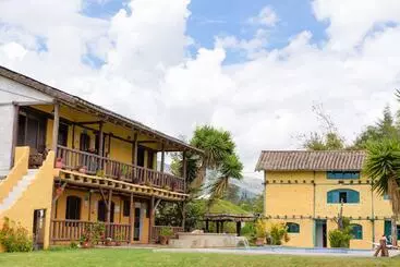 Pansiyon Hosteria Colibri Aeropuerto
