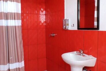 簡易ホテル Hosteria Colibri Aeropuerto