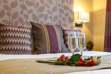 בית מלון כפרי Kingfisher Townhouse