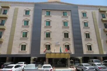 Hotel Loren Serviced Apartment Alslamah