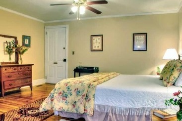 ホテル The York House Inn