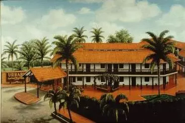 هتل Urbari Apartment