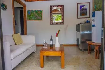 ベッドアンドブレックファースト La Fortuna Lodge By Treebu Hotels