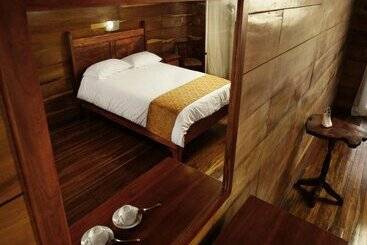 فندق Bosque Verde Lodge