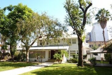 فندق Orange Drive Hostel