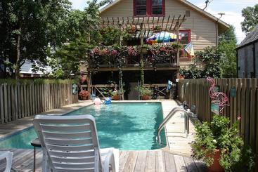 هتل The Lattice Inn