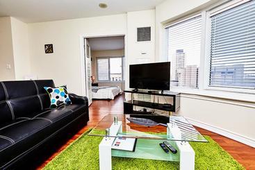 Отель Corporate Stays Downtown Ottawa Furnished Suites-laurier Ave