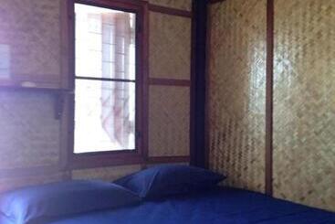 Resort New Hut Bungalow