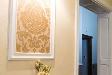 Hotell La Strada Boutique Villa