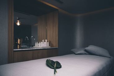 Hotel Roomers Munich, Autograph Collection