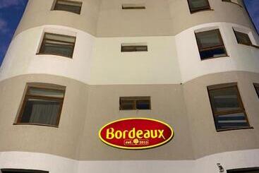 تختخواب و صبحانه Bordeaux