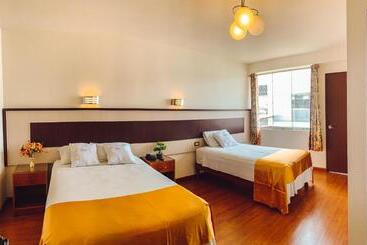 ホテル La Mansion