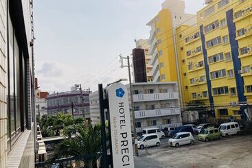 Okinawa Hotel Precia