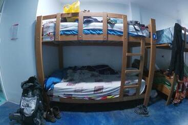 Nanasqa Hostel En Nasca / Nazca