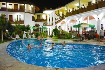 هتل Alegria Nasca