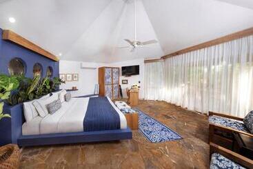 בית מלון כפרי Blue Apple Beach