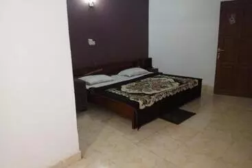 Hotel Etna