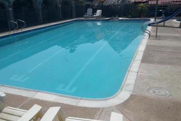 Hotel Campestre Sanvalay Inn