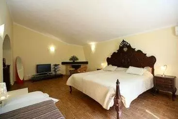 Hotel Quinta Dos Vales Wine Estate