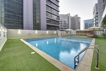 هتل Royal Continental