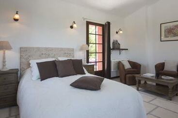 مبيت وإفطار Une Maison à Saint Paul De Vence
