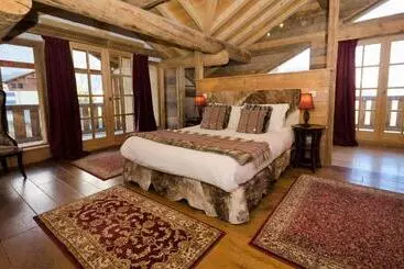 Hotelli Black Diamond Lodge