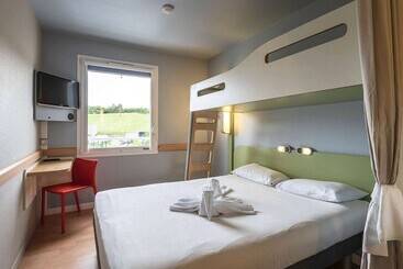 Отель Ibis Budget Saint Pourcain