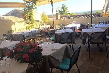 تختخواب و صبحانه Chambres D Hôtes La Bonaventure